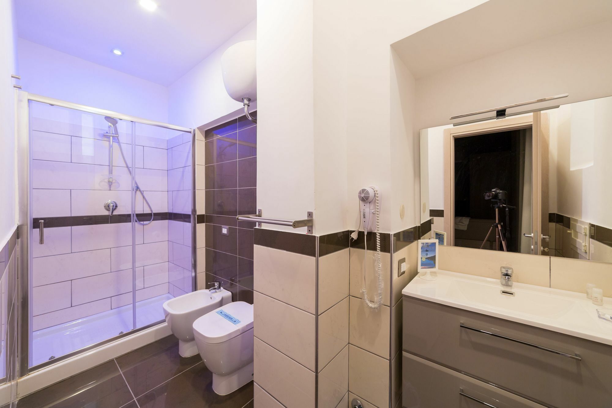 Be Italian Flat Bovio Hotel Naples Exterior photo